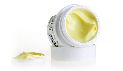 高美堂化妝品 產(chǎn)品形象與店鋪裝修美學(xué)，融合通訊設(shè)備的科技新體驗(yàn)